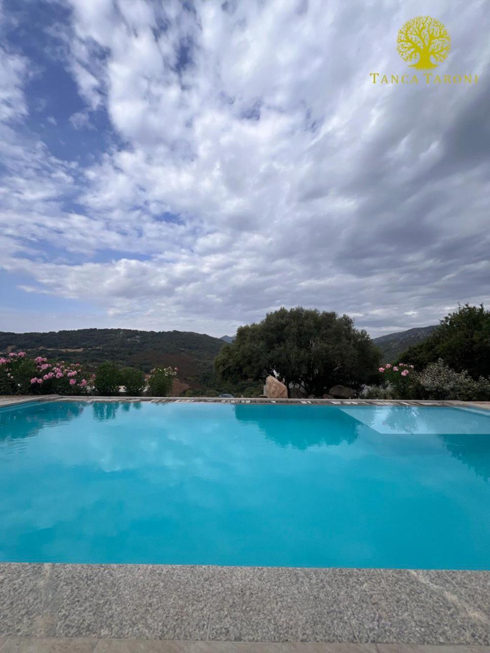 Agriturismo Bed And Breakfast Tanca Taroni Telti Kültér fotó
