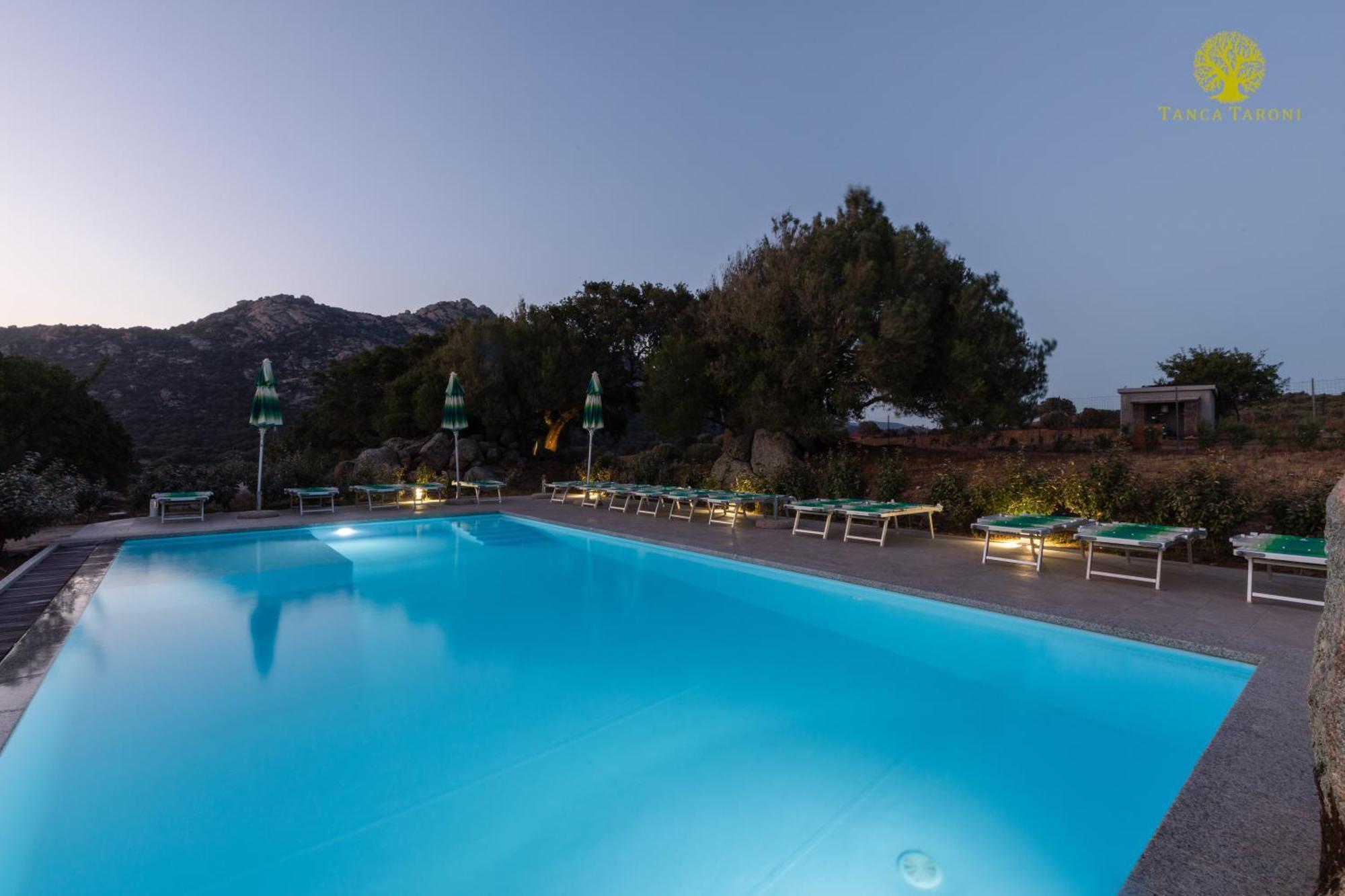 Agriturismo Bed And Breakfast Tanca Taroni Telti Kültér fotó